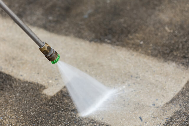 parking lot pressure washing in chino